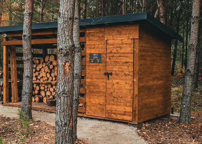 Osada Lovelaski - Balia Jacuzzi, Sauna I Kominek - Caloroczne Domki Premium